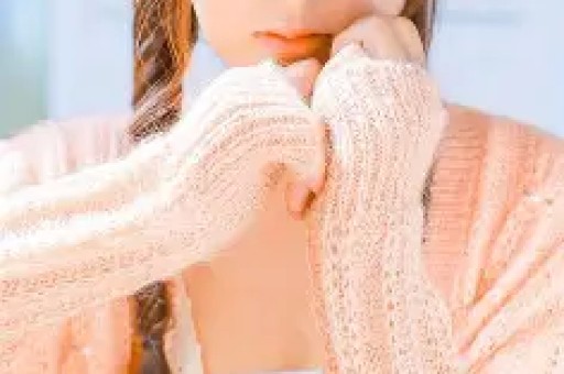 千万粉丝网红白冰偷税被查 抖音客服：是否封禁以通知为准