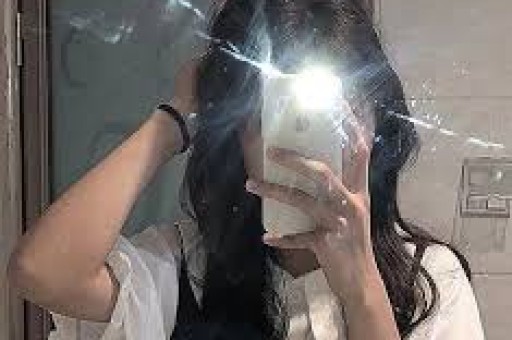 被逼发私密照仅皮毛！鹿晗风波再升级细节被爆越扒关晓彤越惨