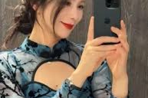 抖音初代网红 x 严谨泳装照 抖音初代网红 x 严谨泳装照